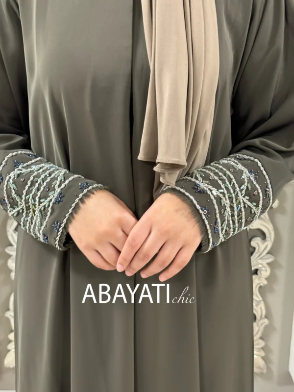 ABAYATI: Elisa - Afbeelding 3