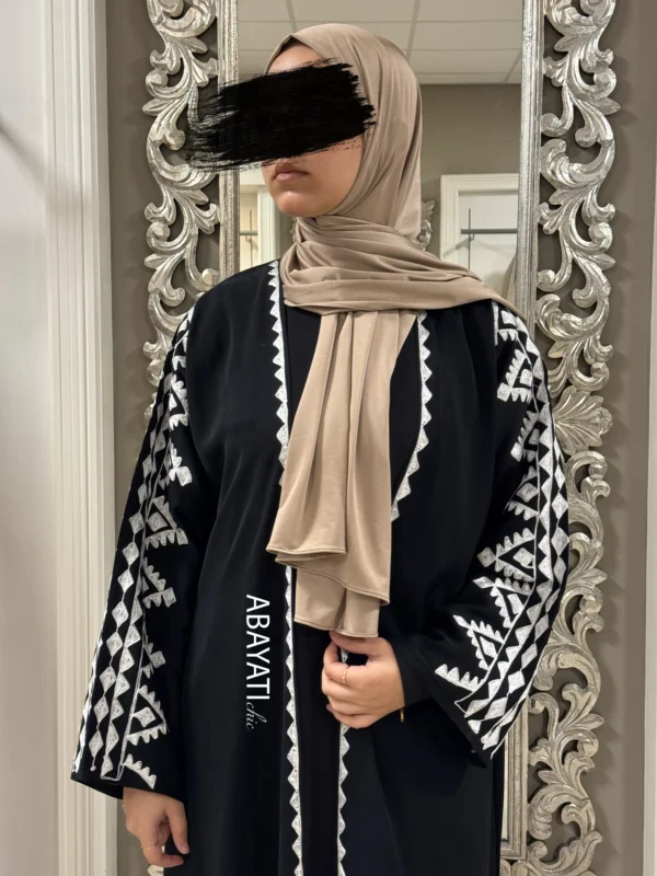 ABAYATI: Khaleeji ( innerdress included)