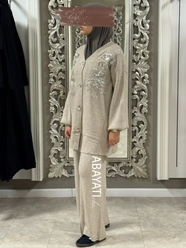 Daily: Embellished Knit cardigan set.