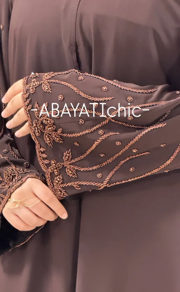 ABAYATI: Hawa - Afbeelding 3